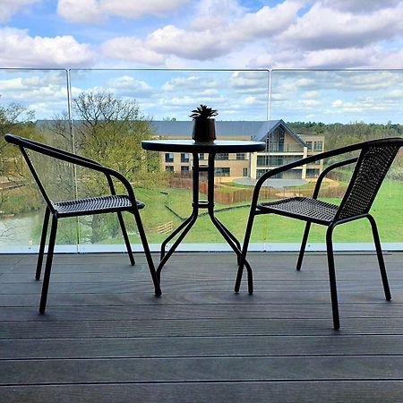 Spacious Balcony View Apt Near Nec Bhx Free Parking Sleeps 4 Хокли Хийт Стая снимка